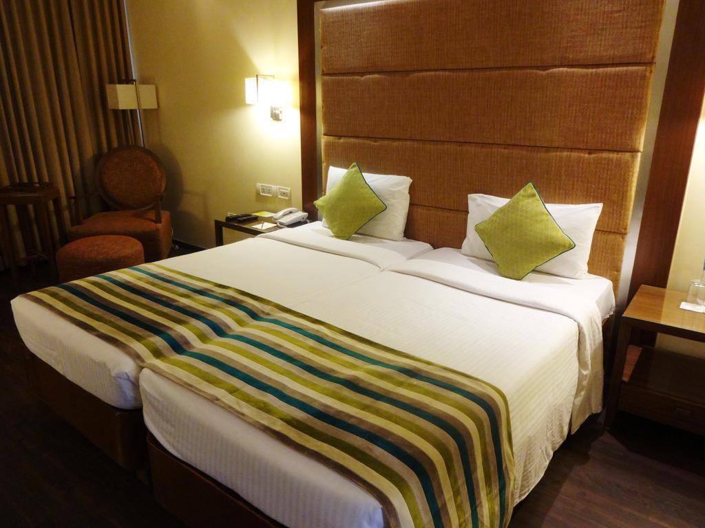 Royal Orchid Central Bangalore, Mg Road Chambre photo