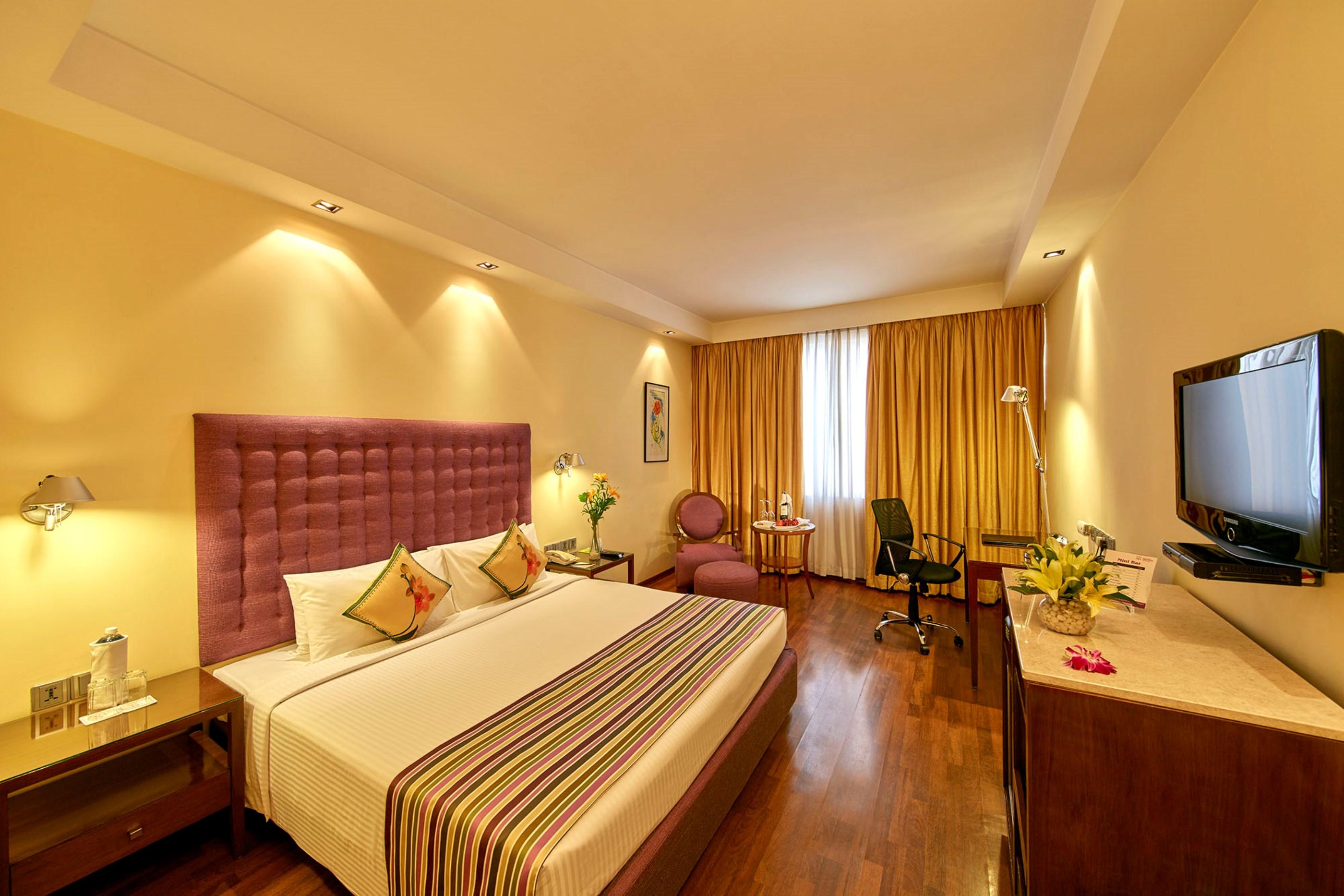 Royal Orchid Central Bangalore, Mg Road Extérieur photo
