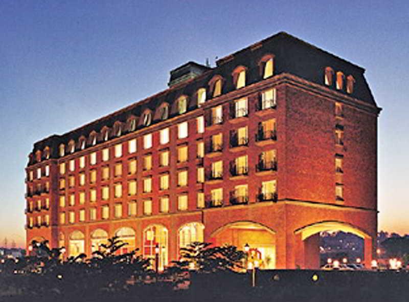 Royal Orchid Central Bangalore, Mg Road Extérieur photo